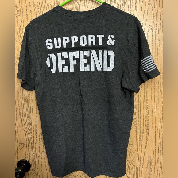 Vintage Illinois Army National Guard Tee - Picture 1 of 3